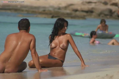 Пляж девушка