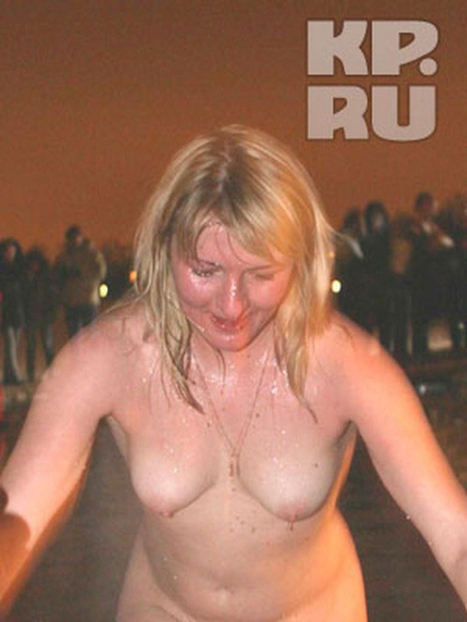 Крещенские купания голышом