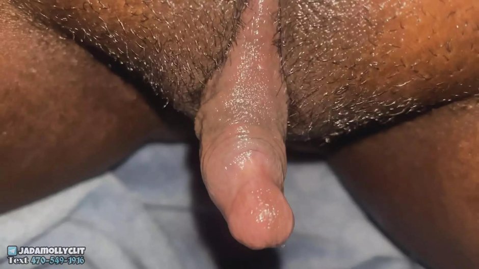 Огромный клитор крупно