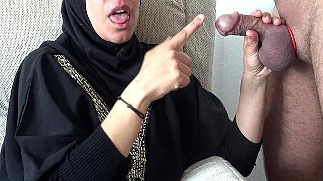 Секс с хиджаб