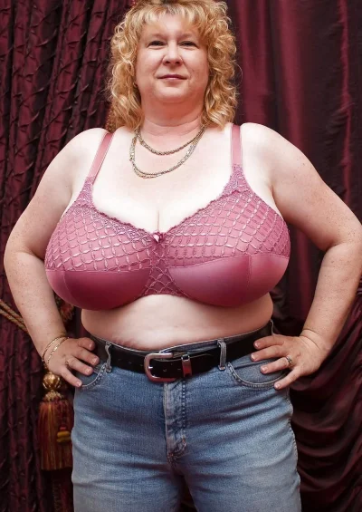 Boom hh bra.в.лифчике