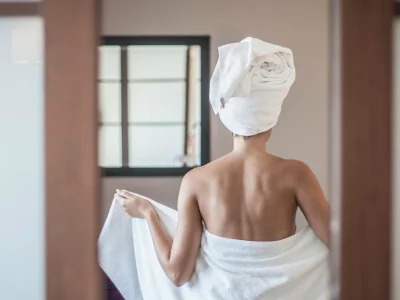 Полотенце на голове