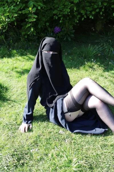 Голые мусульманки в парандже