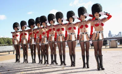 Кабаре crazy horse