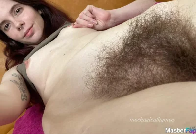 Небритые девочки