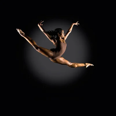 Голые танцовщицы