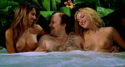 Красотка голая