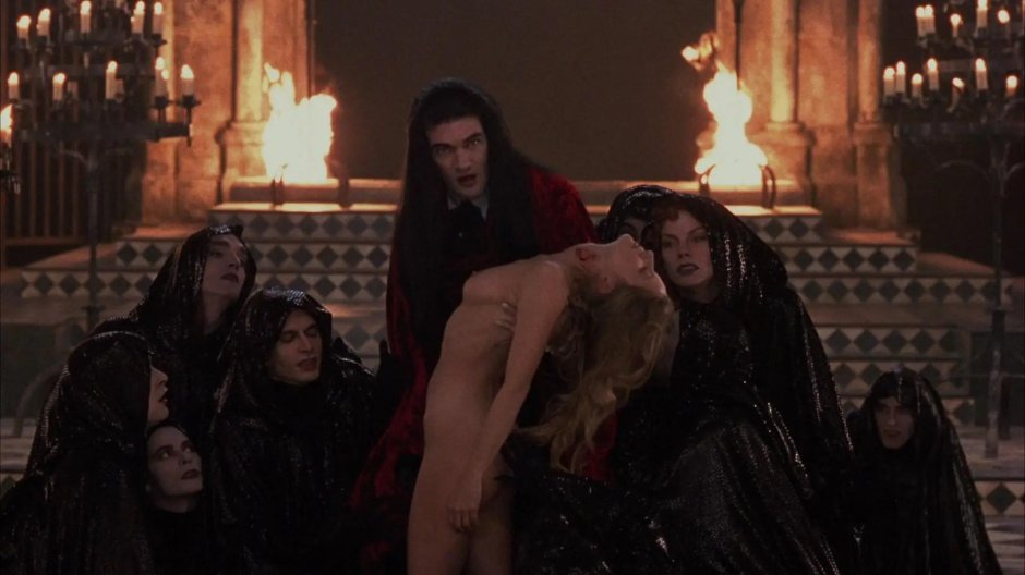 Лор марсак интервью с вампиром