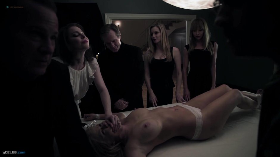 Обнаженная актриса