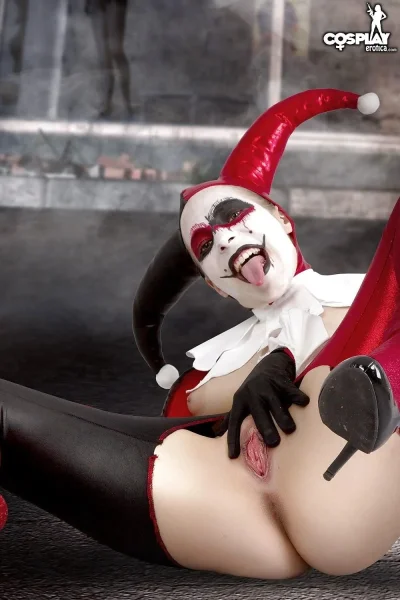 Голая харли квин косплей