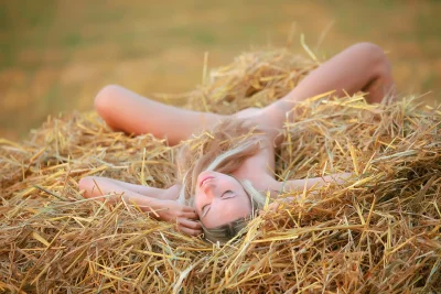 Наталия волкова на сеновале