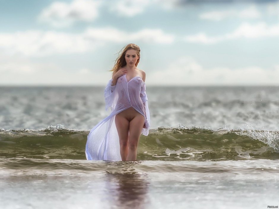 В мокром платье