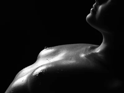 Обнаженное тело