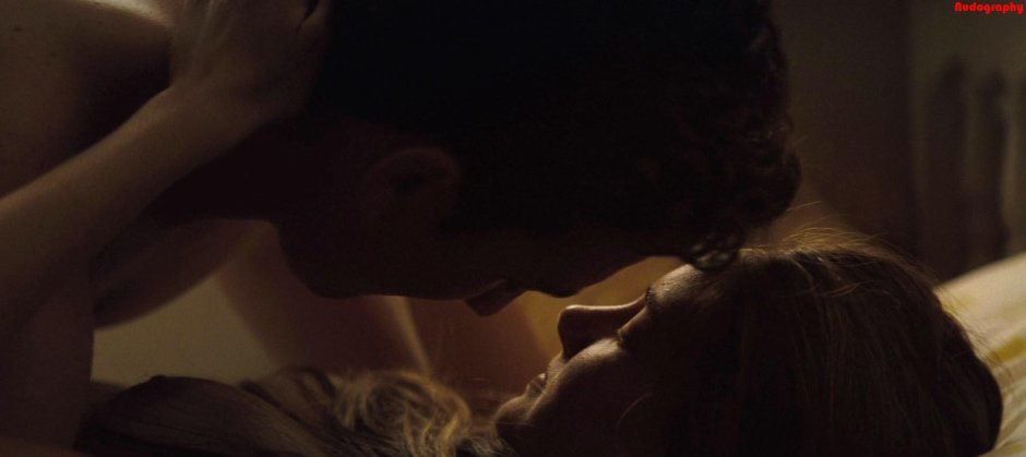 Эротическая сцена