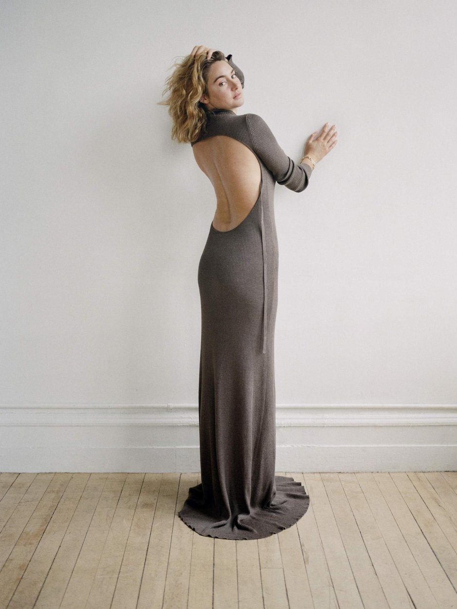 Женские длинные платья