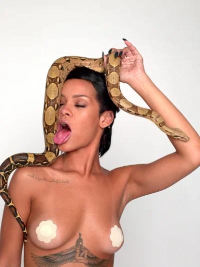 Фотосессии со змеей
