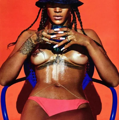 Рианна фотосессия плейбой