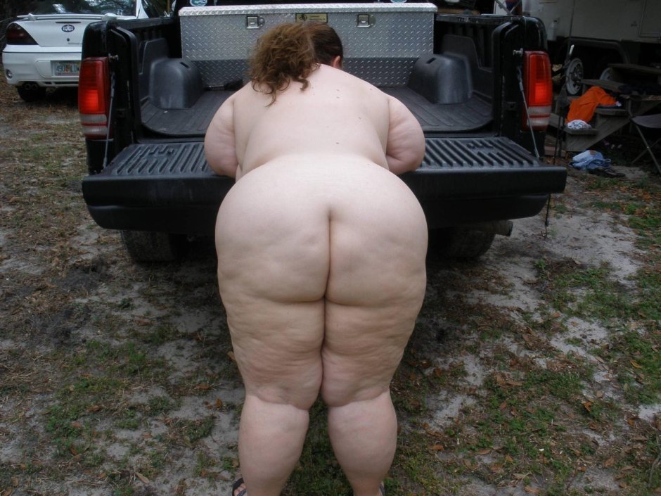 Толстая девушка