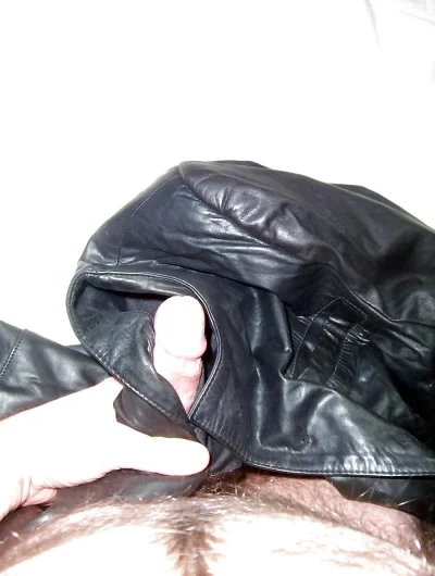 Порно в кожаной куртке