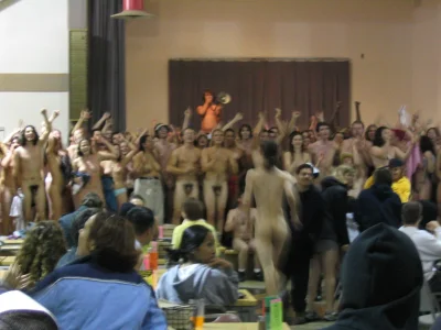 Голая на лекции