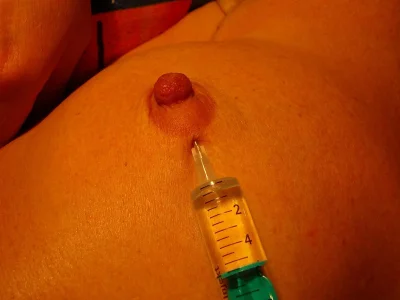 Укол в грудь