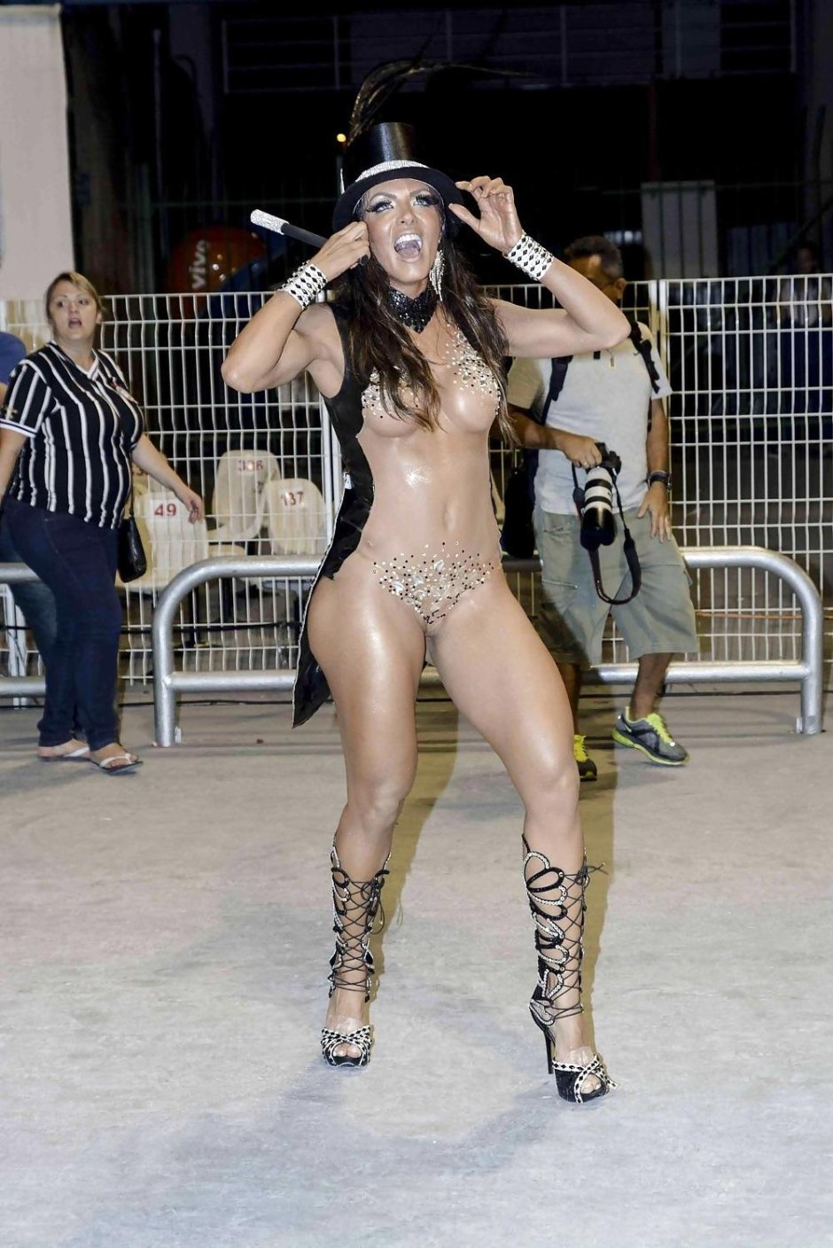 Карнавал в бразилии без цензуры