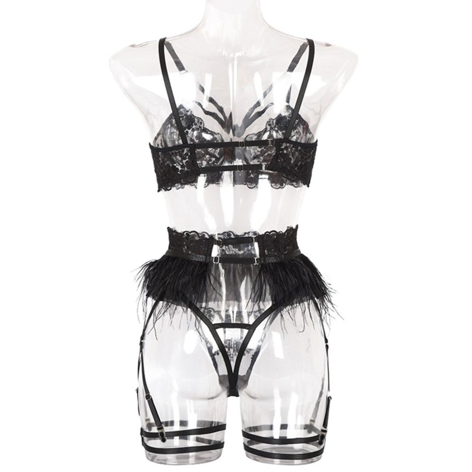 Комплекты нижнее белье женский