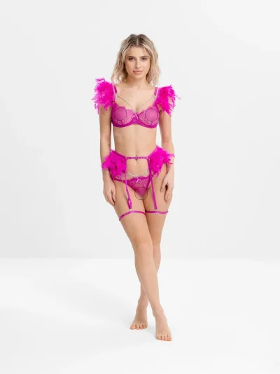 Комплект нижнего белья с перьями эротический