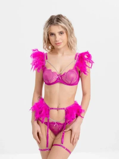 Женский комплект нижнего белья с