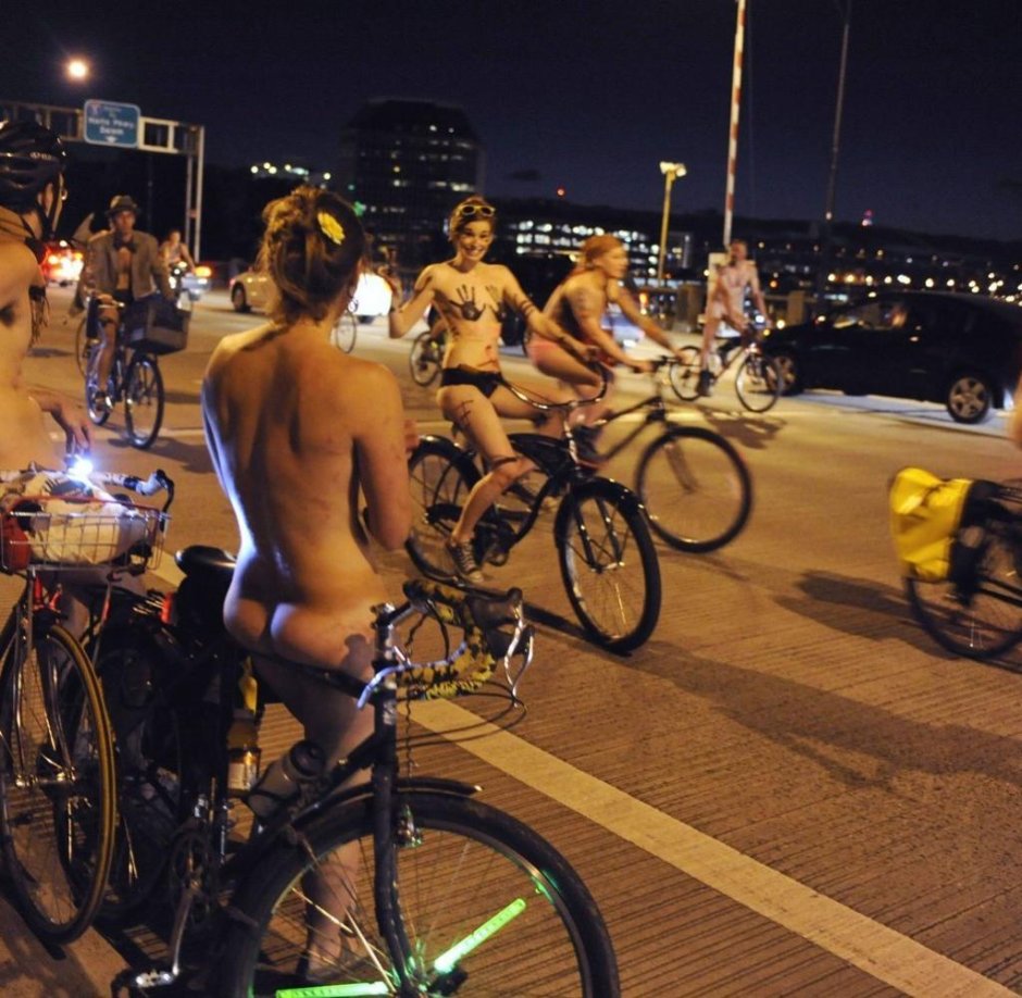 Портлендский голый велопробег