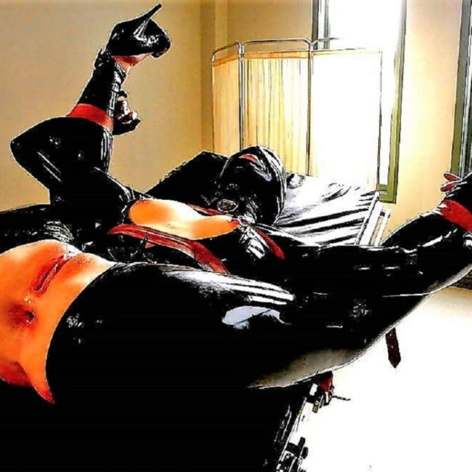 Латексная одежда