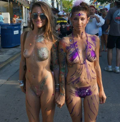 Голые на фестивале fantasy fest