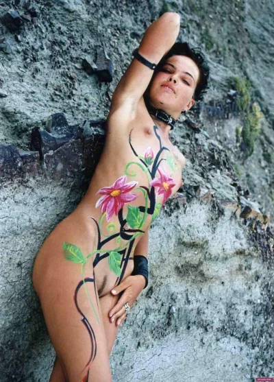 Нудисты бодиарт