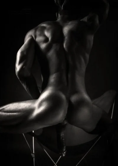 Мужская ню фотосессия