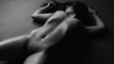 Красивые эротические женщины