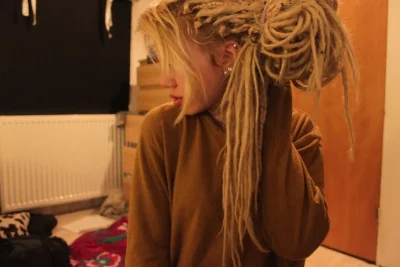 Де дреды женские