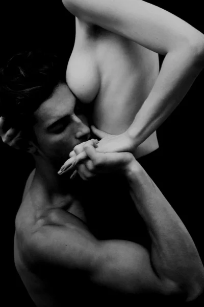 Страстная эротика