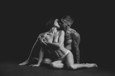 Эротическая фотосессия для двоих