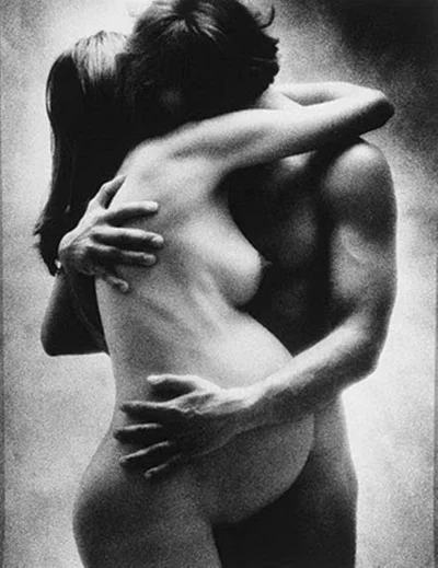 Страстные голые женщины