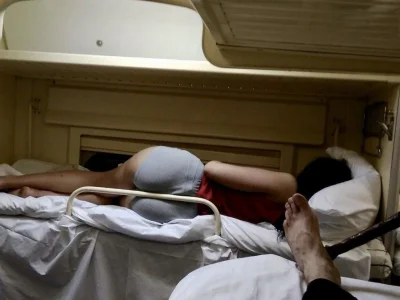 В поезде плацкарт