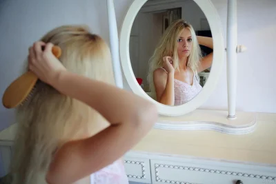 Дженнифер маккей jennifer mackay