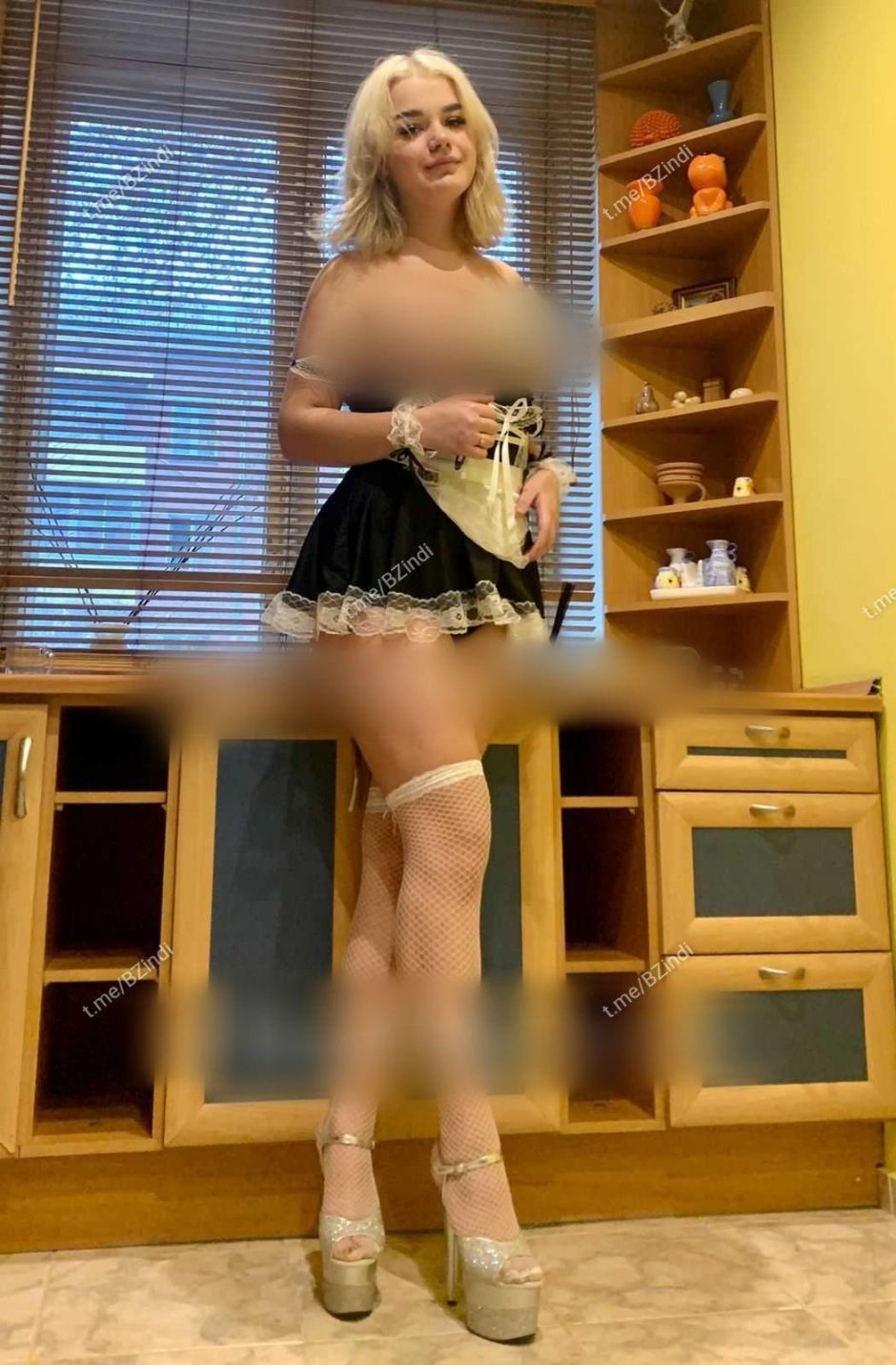 Сексуальная горничная