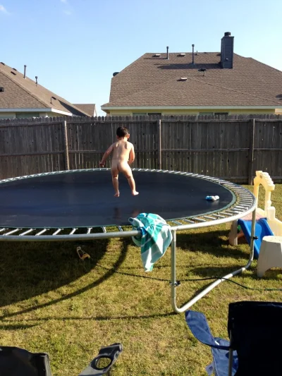 Батут спортивный