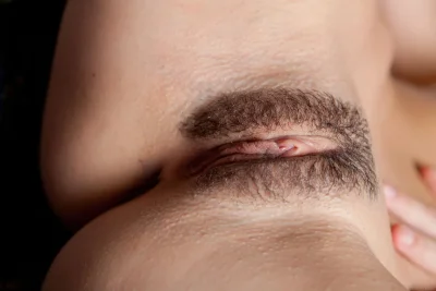 Макияж бровей