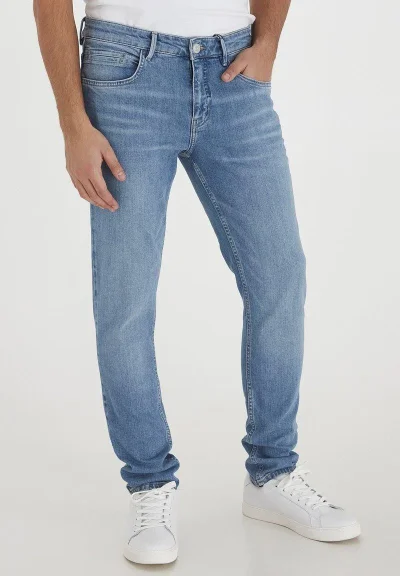 Джинсы мужские