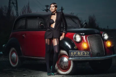 Ретро автомобили и женщины
