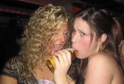 Пьяна девушка