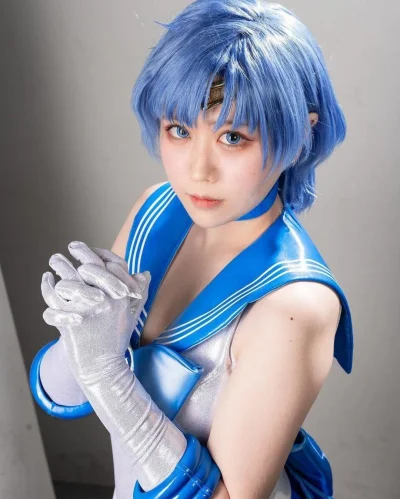 Sailor moon cosplay