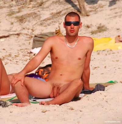 Голые мужчины нудисты