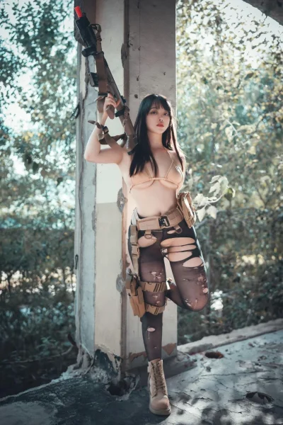 Девушка азиатская